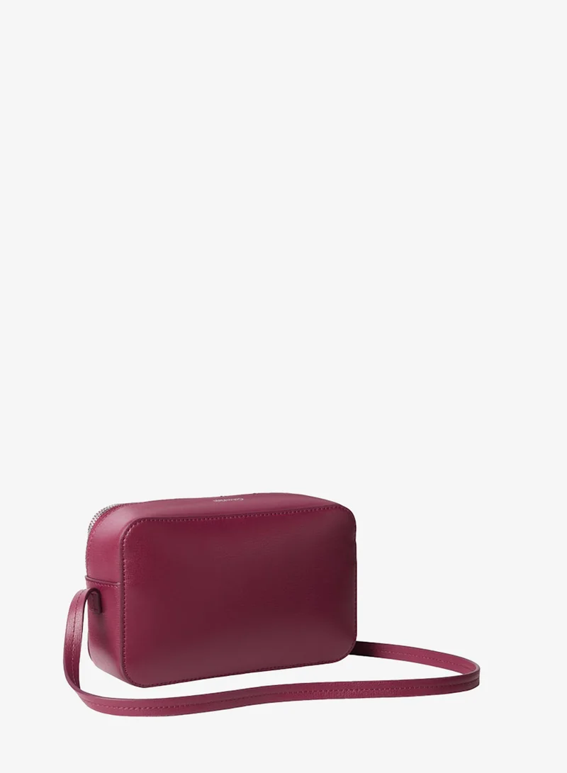 كالفن كلاين Foil Logo Camera Bag